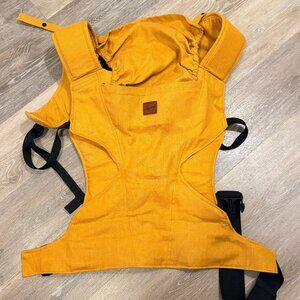 Happy Baby Revolution Carrier in Marigold